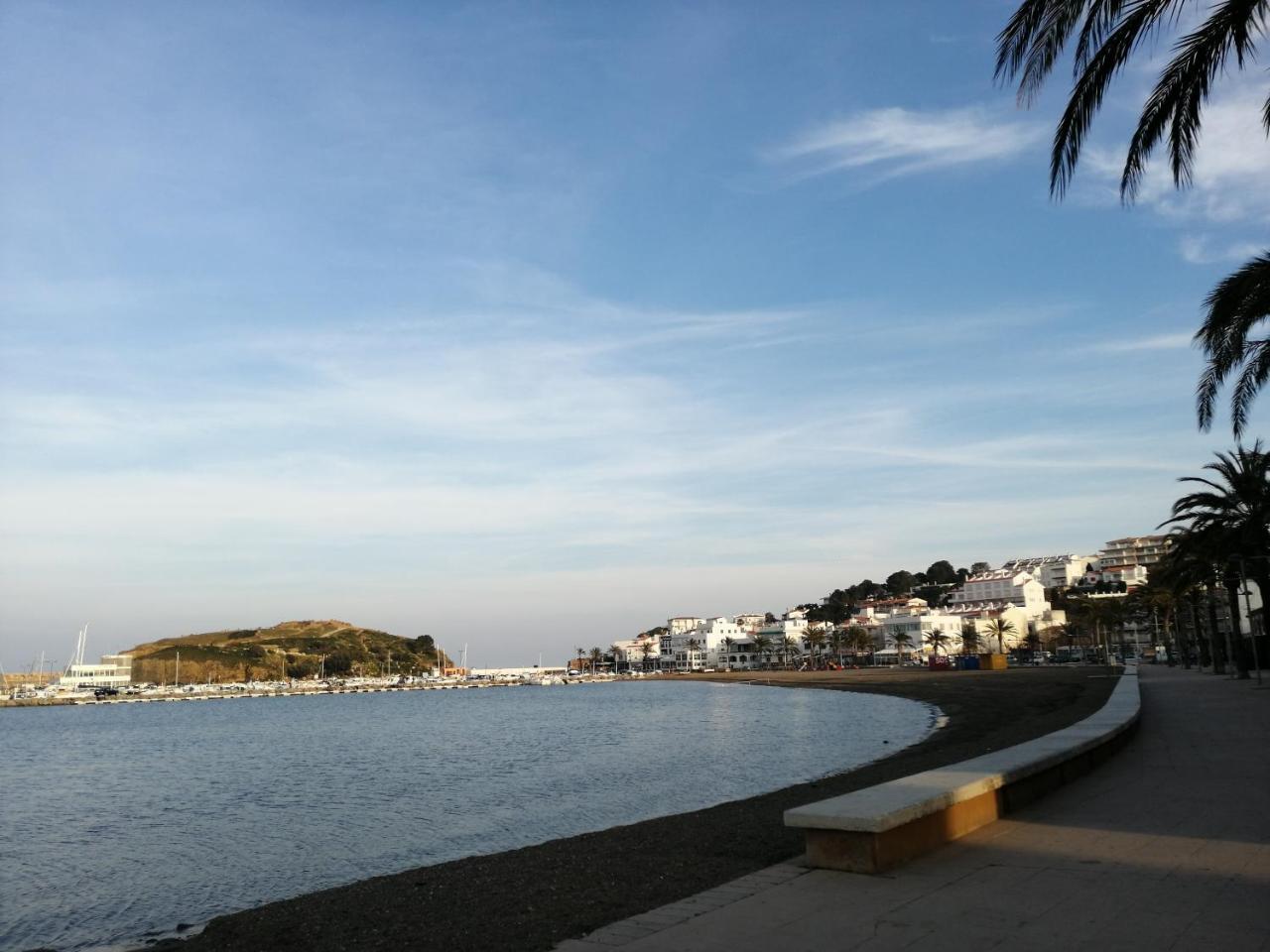 Apartament Passeig Maritim Llança